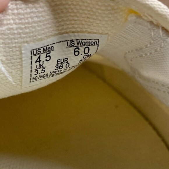 VANS Classic Slip On Get Outdoors Classic White Canvas Shoes Womens 6 NEW - Picture 9 of 9